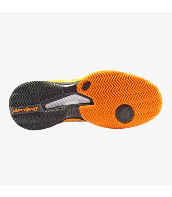 Bullpadel Juan Tello Vertex Grip 22V White Black shoes | Ipontennis