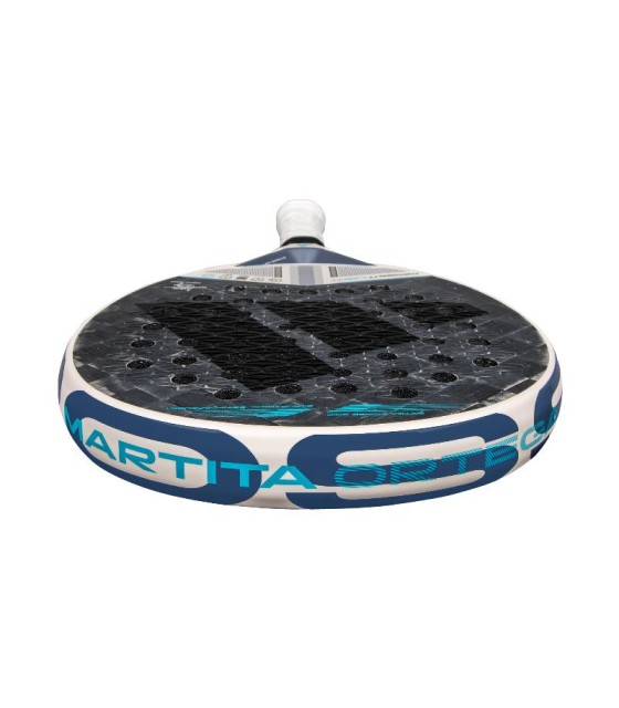 Adidas Marta Ortega Cross It Light 3.4 2025 | Ipontennis