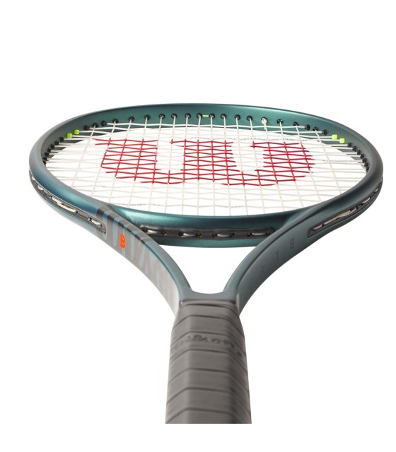 Wilson Blade 98 16x19 v9 (305g) test racket | Ipontennis