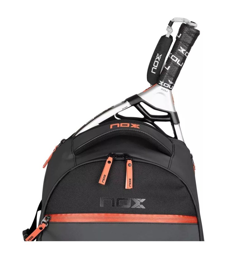 Mochila Nox Luxury Open Series preta e vermelha | IPONTENNIS